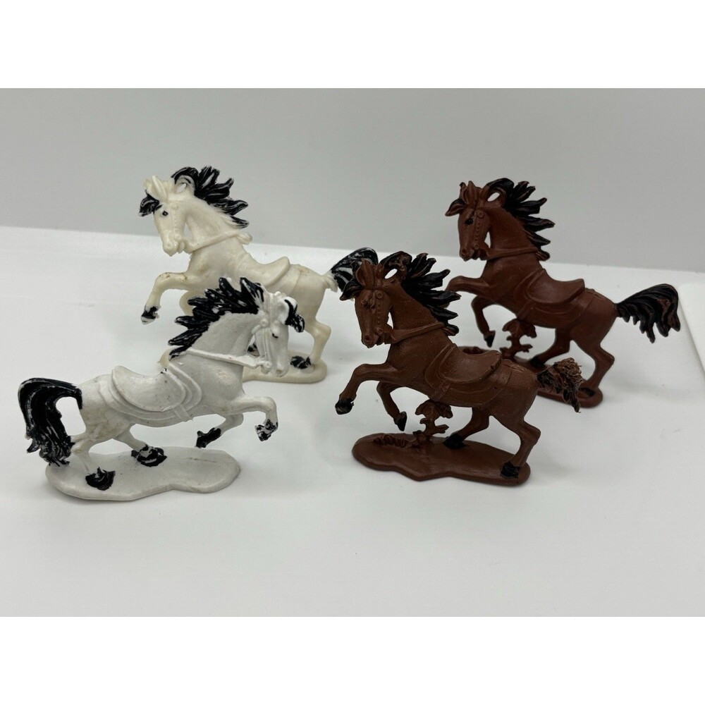 Blue Box Vintage Horse Figures Brown White Black 2.5 inch